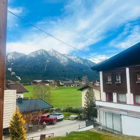 Apartament Modernes Seefeld And Chill Relax Im Zentrum Mit Netflix For Free