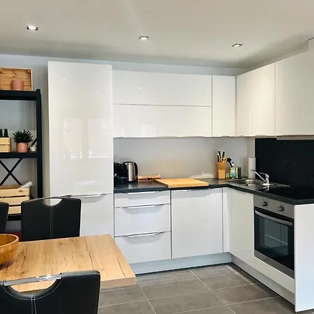 Apartment Modernes Seefeld And Chill Relax Im Zentrum Mit Netflix For Free