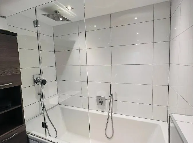 Modernes Seefeld And Chill Relax Im Zentrum Mit Netflix For Free *